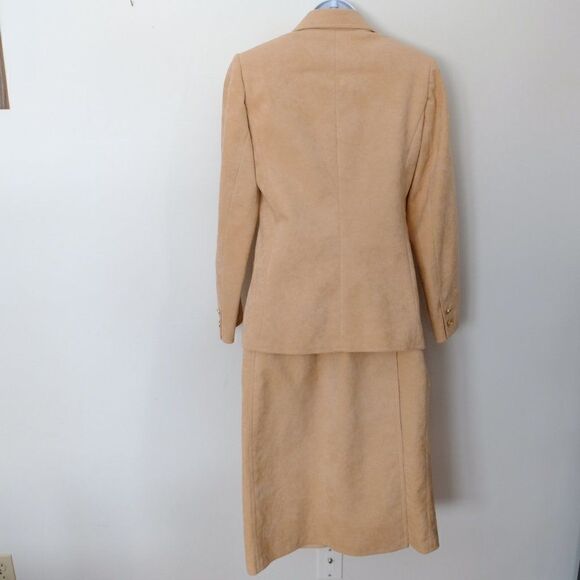 Brodkin Ultrasuede Skirt Suit Leo Chevalier - Picture 2 of 8